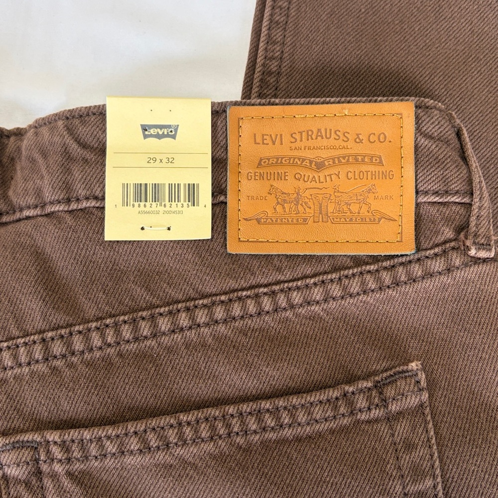 Levi's Low Loose Jeans in Braken Brown Size 29x30 NWT - Picture 9 of 12